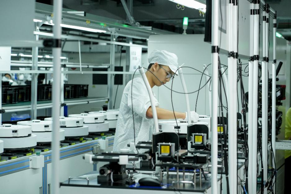 中国扫地机器人“扫遍”东南亚！中国品牌靠什么拿下八成市场？