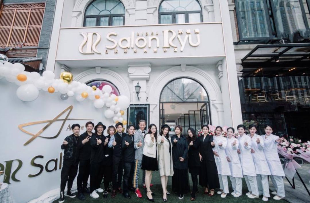 拿下日区TikTok带货第一，“世界第一美发师”的野心不止于此