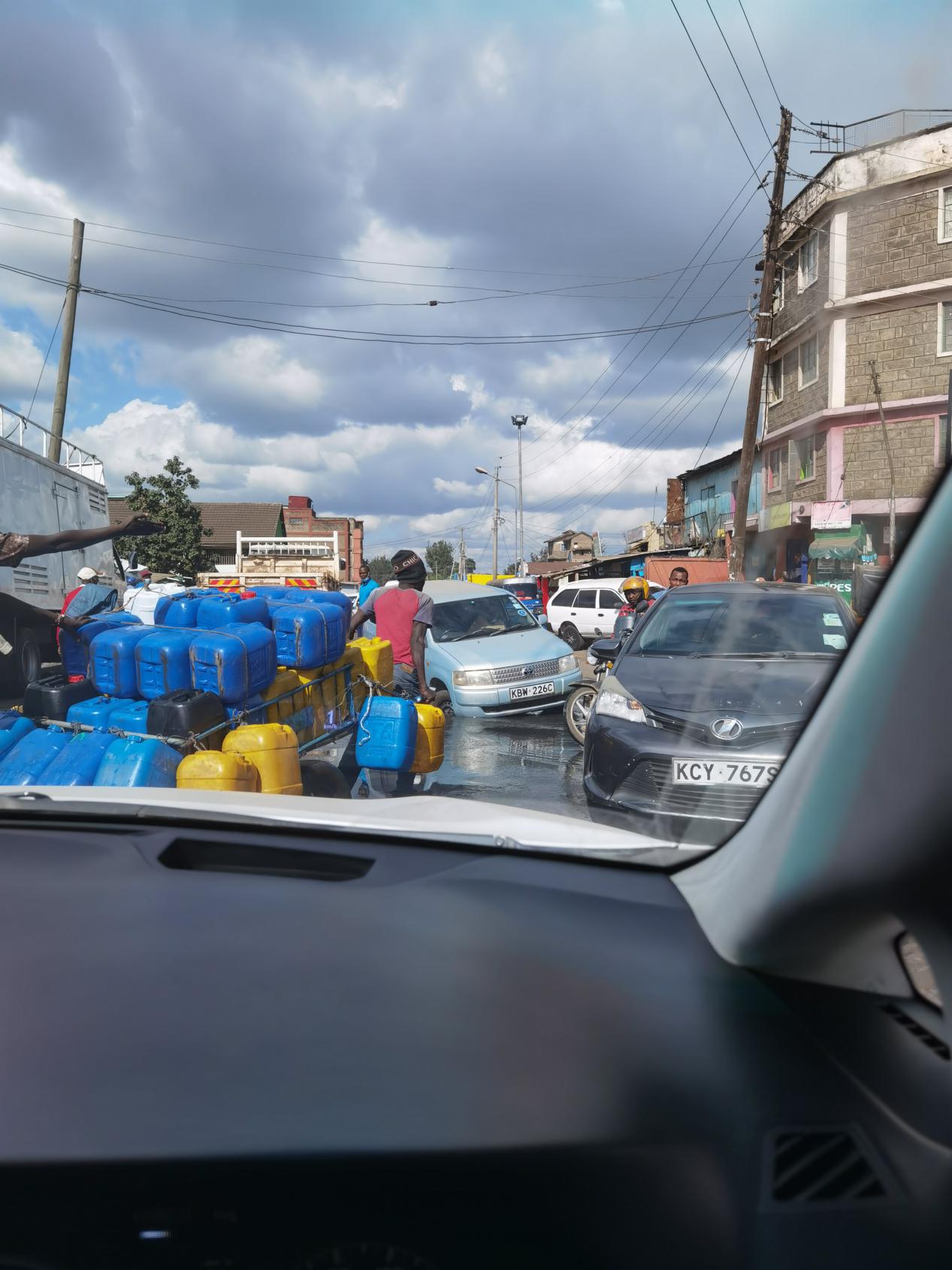 分散式物流和倉儲是披荊斬棘出海東非門戶——肯尼亞的關鍵作為！