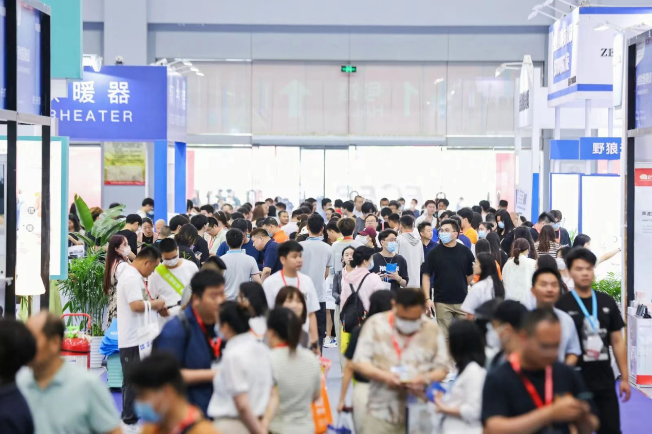 甬城潮涌，共赴山海！CoGoLinks亮相宁波跨博会，荣获2022跨境电商行业成长服务之星