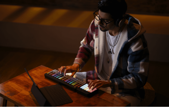 品牌案例 | 智能电子乐器热销海外，产品众筹30天近400万！