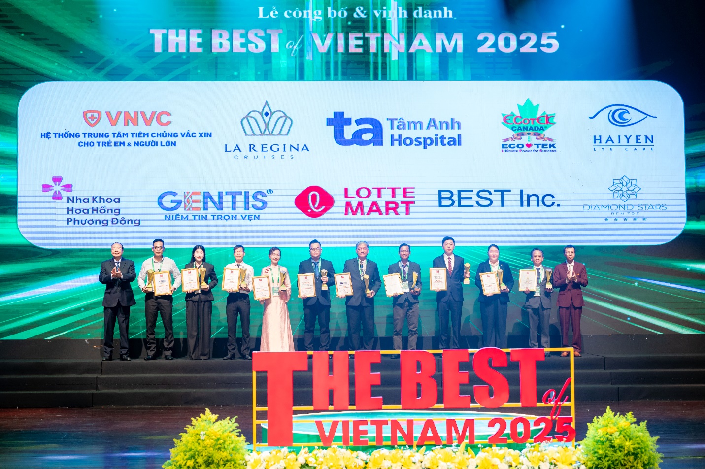 百世越南荣获 “2025越南最佳企业”两项物流大奖