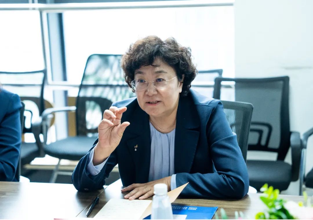 山东省商务厅副厅长吕伟一行莅临海比电商调研考察