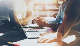 紅海、內(nèi)卷……新形勢(shì)下跨境電商如何借助“海外倉“破局