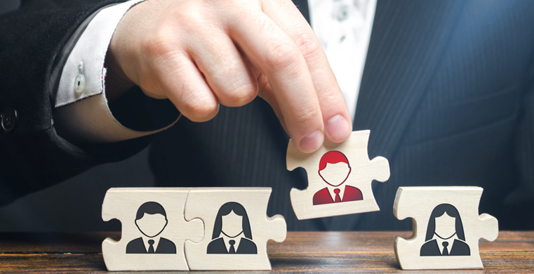 ZBANX创始人何谷：转型独立站最大的挑战是团队基因的进化