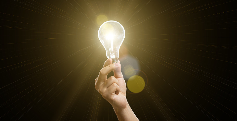 应届毕业生，做亚马逊运营助理，过程很受挫，要坚持下去吗？