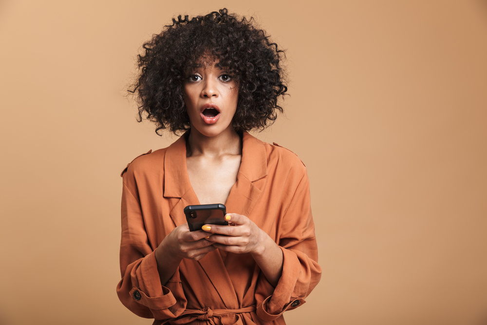 又有大牌搞事情了！——雷朋、戴森、卡地亚等大牌发起诉讼