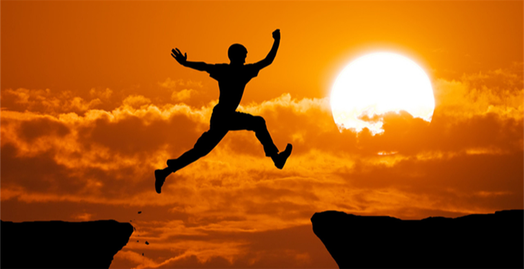 速卖通铺货商家要凉了？2021年速卖通新政策引发热议，中小卖家该如何自处？