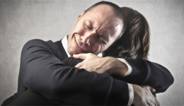 被冻超10亿！春节将至，今年外贸人的钱包能鼓起来吗？