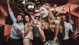 年营业额100万美金的跨境卖家才能参加的高端趴，到底在玩啥？