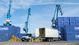 44月薪年終獎(jiǎng)羨煞跨境人，背后還不都是因?yàn)檫@些事兒……