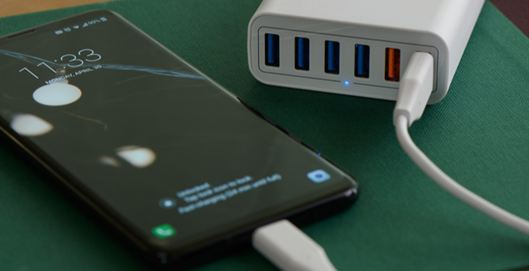 印度推第一款5G手机，意在打压Realme？