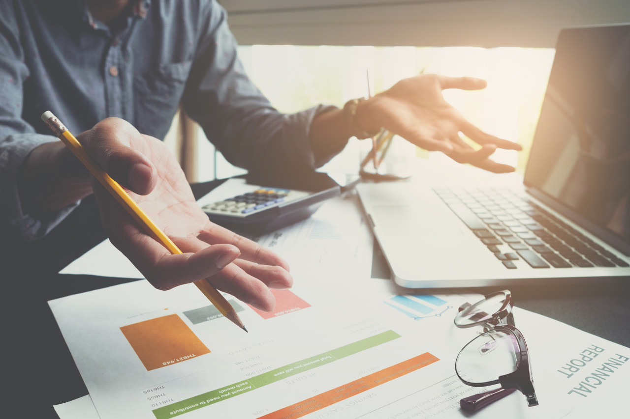 精铺是一把剑，而你所缺是一门功夫