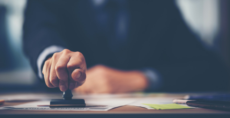 迪拜电商许可证集中在哪些行业增长？