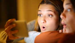 POE暴雷，眾安被拒，跨境人太難了？別慌，平安幫你忙！