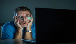 緊急！亞馬遜再發(fā)郵件，請賣家立即上傳新保單