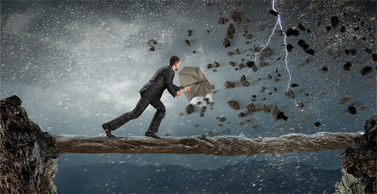 外媒：塔吉特带头搞价格“内卷”、服装零售下半年或将进入“冰河期”……