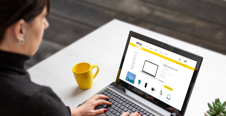 有棵树半年营收4.2亿！净亏损8383万元