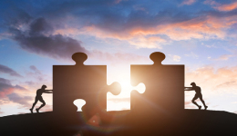 出口易携手万里汇达成合作，卖家可一键支付物流仓储费用！