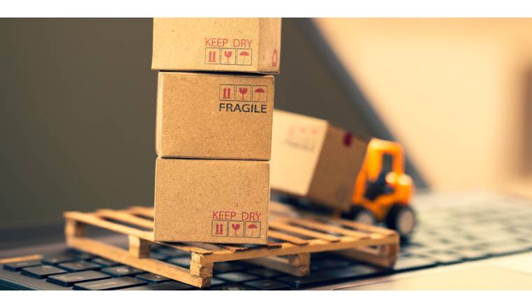 海运费暴跌，是挑战也是机遇！