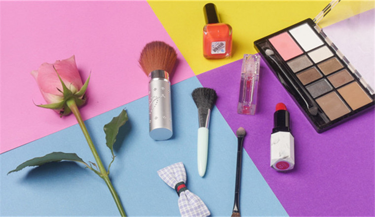 对话MoldBreaking摩柯创始人郭兮若：中国美妆出海日本，靠什么撕开口子？