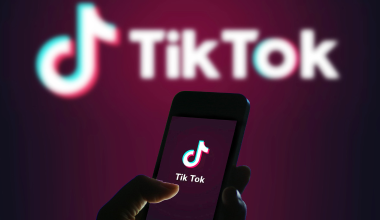如何在TikTok发布盲盒属性商品？