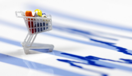 做TikTok是代运营？还是借助其它工具？