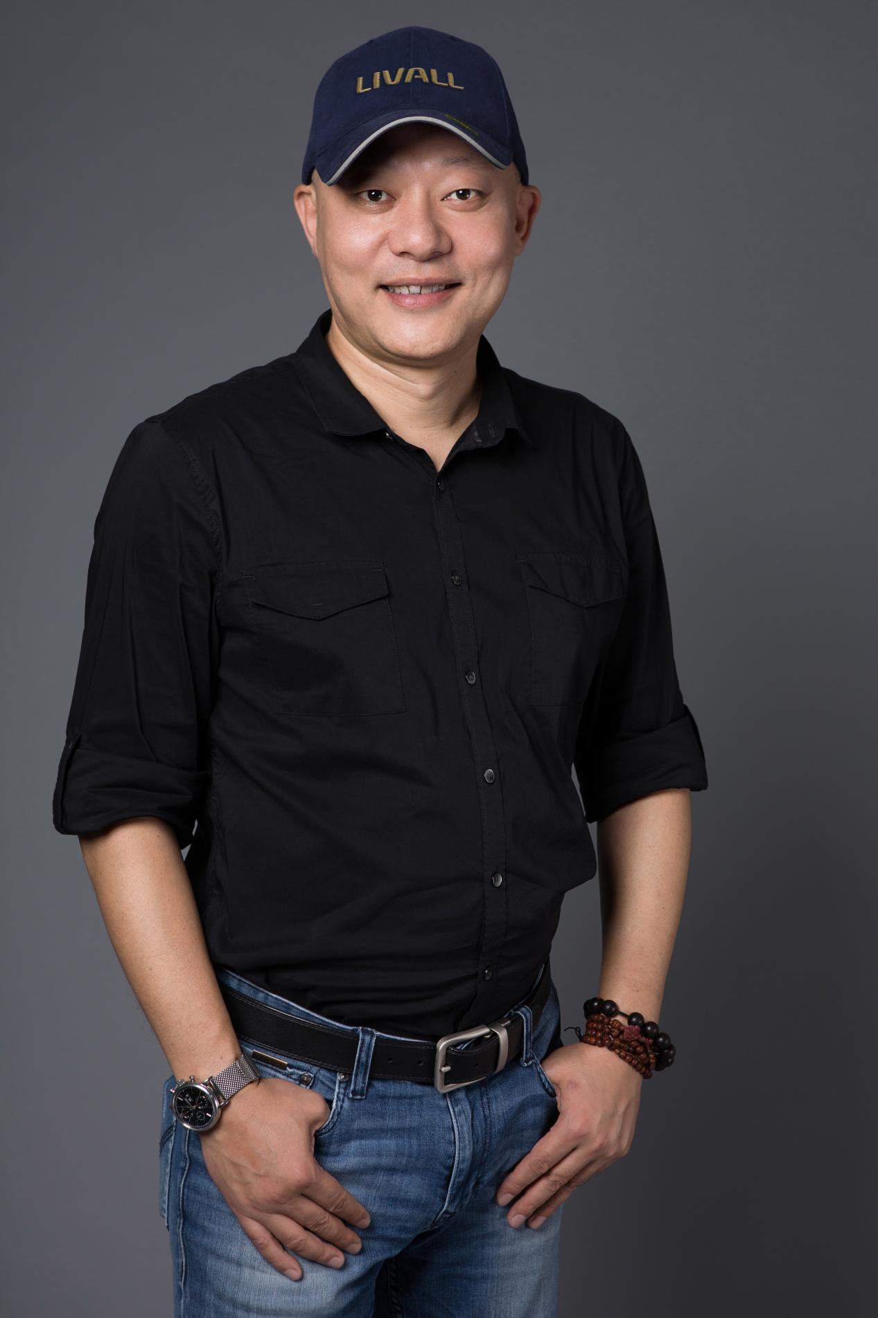 LIVALL创始人郑波：被亚马逊青睐的智能头盔，如何墙里墙外都“香”丨跨境名人堂第22期