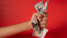 万里汇微信小程序正式上线！掌上跨境收付管家！