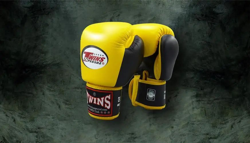 速查!Twins Special 拳击手套卷土重来!Sabaton 乐队发起商标维权!