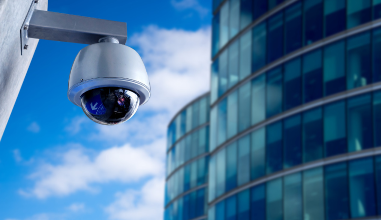 安防出海，巨头和大卖角逐千亿市场