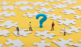 不同业务发展阶段，该重点关注哪些指标和策略打法？