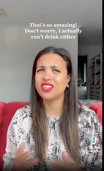 早C晚A深入人心，国外年轻人为什么爱上这个无酒精酒品牌？