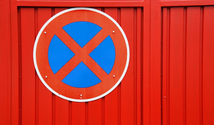 百万资金冻结 旺季来临小心TRO