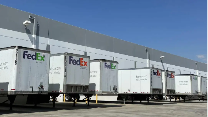 开仓了美西开新仓！CA 92509，450000平方英尺，1公里，4分钟