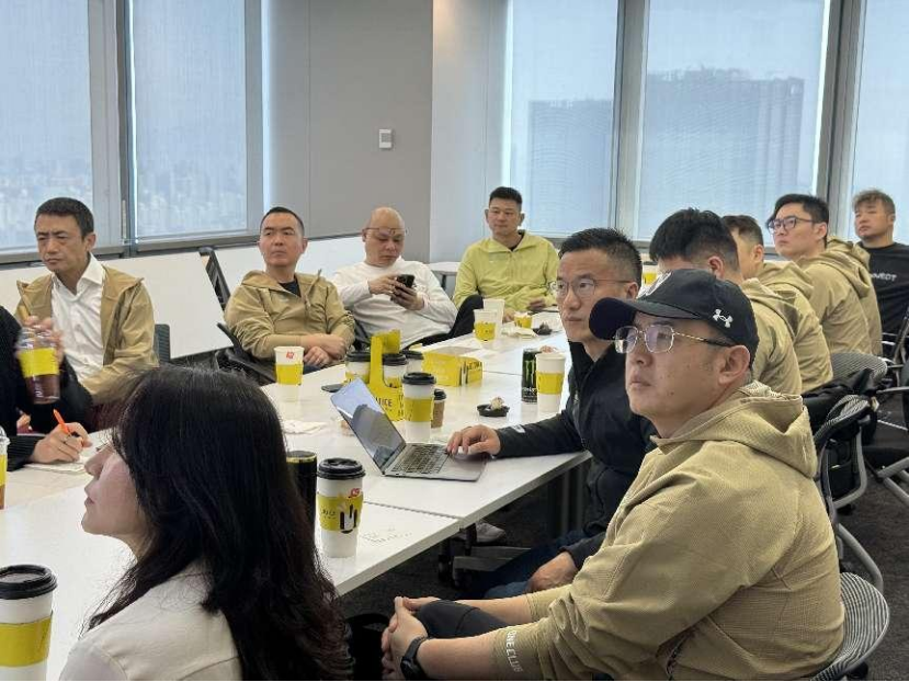 雨果跨境携手ONECLUB组织跨境大卖家赴韩国考察