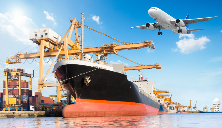 重塑蓝天轨迹：跨境电商带动下的全球航空货运转型与中国的机遇挑战