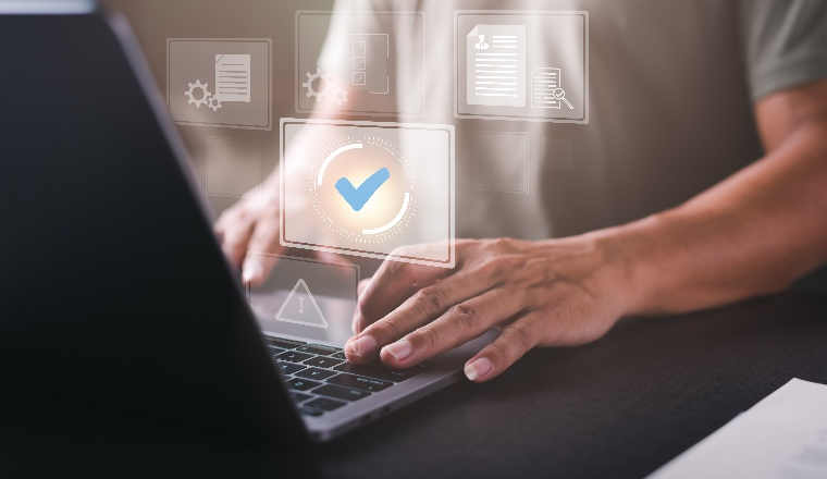 即日起，Qbit多币种员工卡向所有企业客户开放！