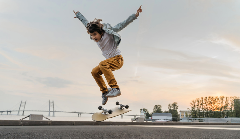 Meepo逆袭之路：电动滑板车出海，一年卖出1个亿丨跨境名人堂第62期