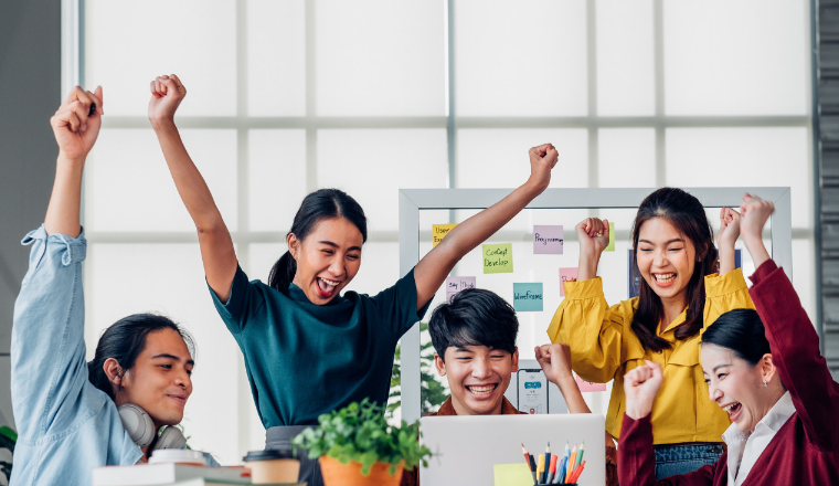 充分运用领英账户信息,高效定位开发客户