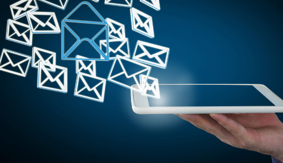 这个领英邮箱抓取工具如何通过写文章和YouTube每年盈利1400多万