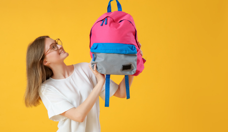 销售额暴涨600倍！一个背包“复活”一家外贸工厂