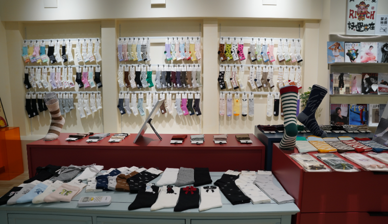 浙江諸暨：襪子之都，在跨境電商中尋找新出路丨雨果跨境·產業帶洞察③