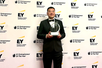 大健云仓创始人、CEO吴雷荣获安永2024年度企业家奖!