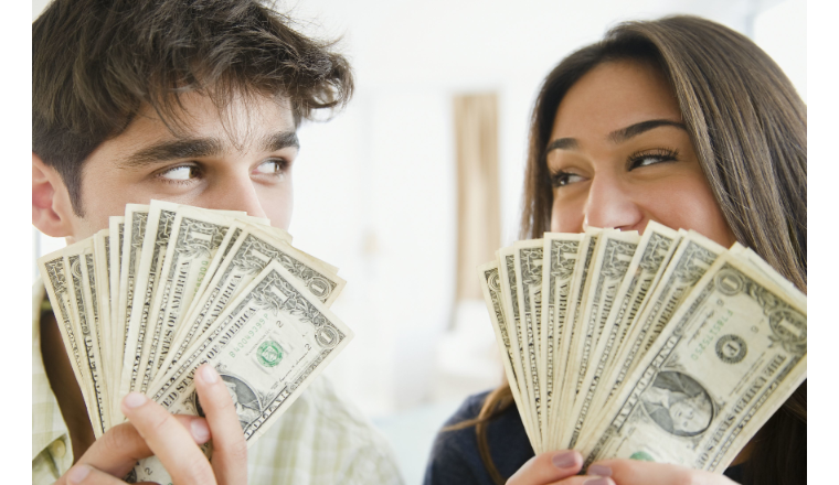 打造数十件爆款，半年跻身头部的他们有何“制胜秘籍”？