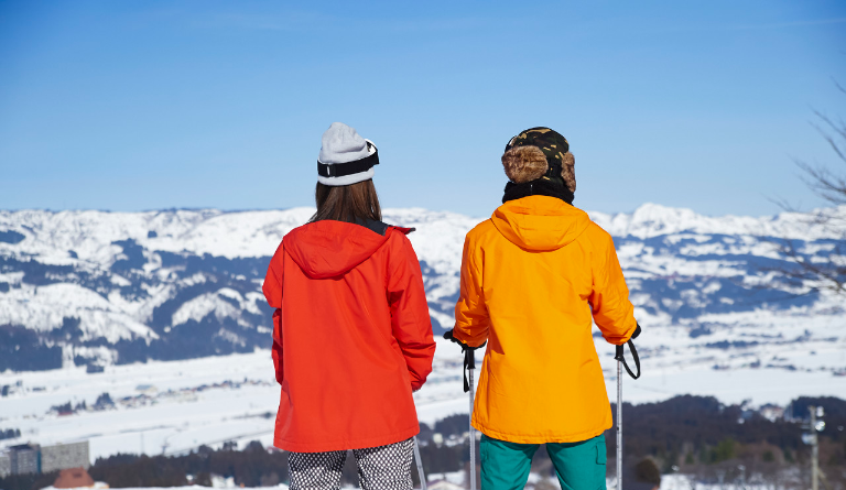 滑雪用品市场观察：在欧美卖女士滑雪服，5年赚到900万