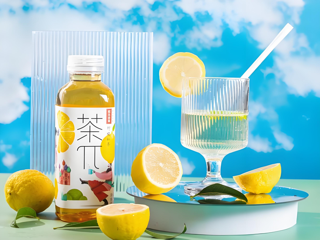 从首富宝座跌落，钟睒睒能否复制张一鸣出海神话？