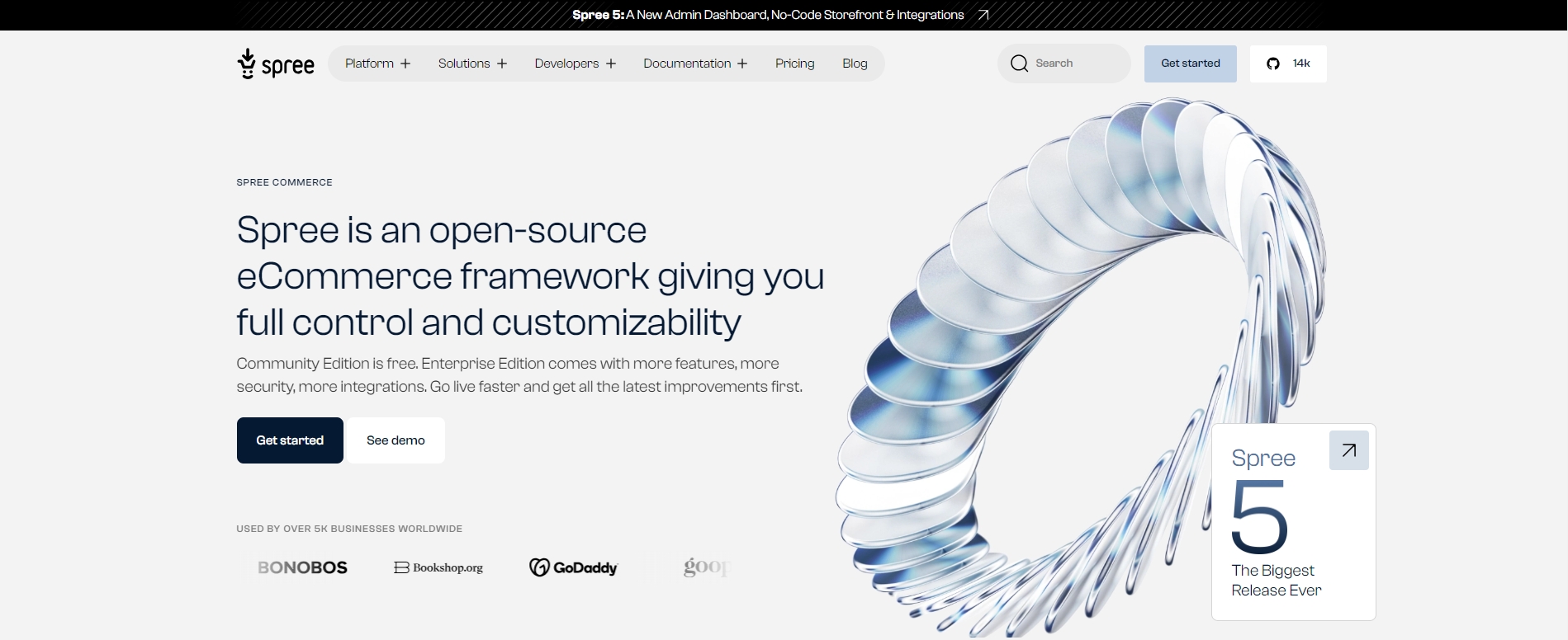 2025年外贸建站平台全解析：8大主流工具有缺点一文看懂！