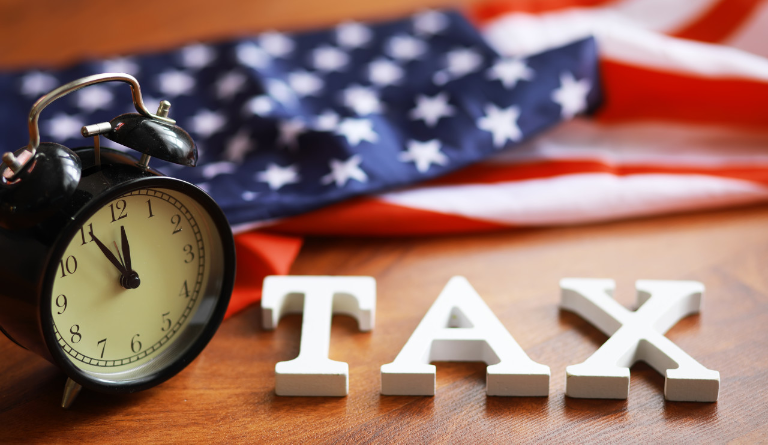 在美用户量暴跌，Temu还是拼多多的功臣吗？