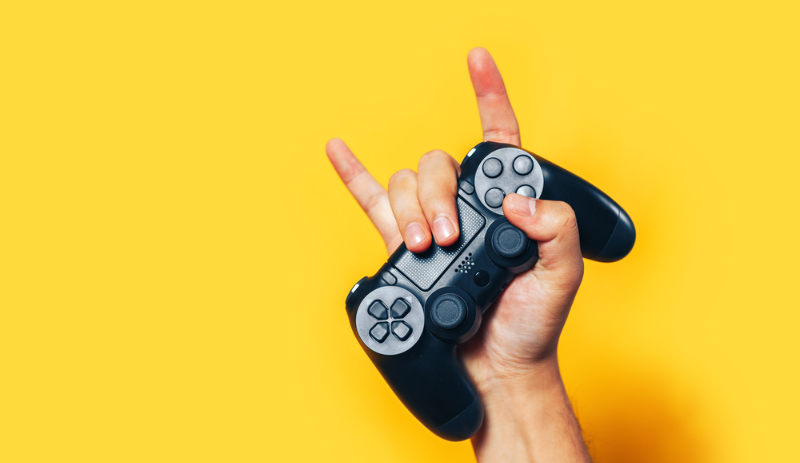 2025手游出海如何做海外红人营销？垂类KOL和素人UGC优劣解析